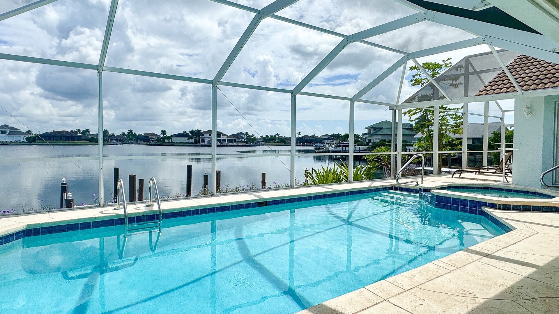 Landmark 115 in Marco Island, FL