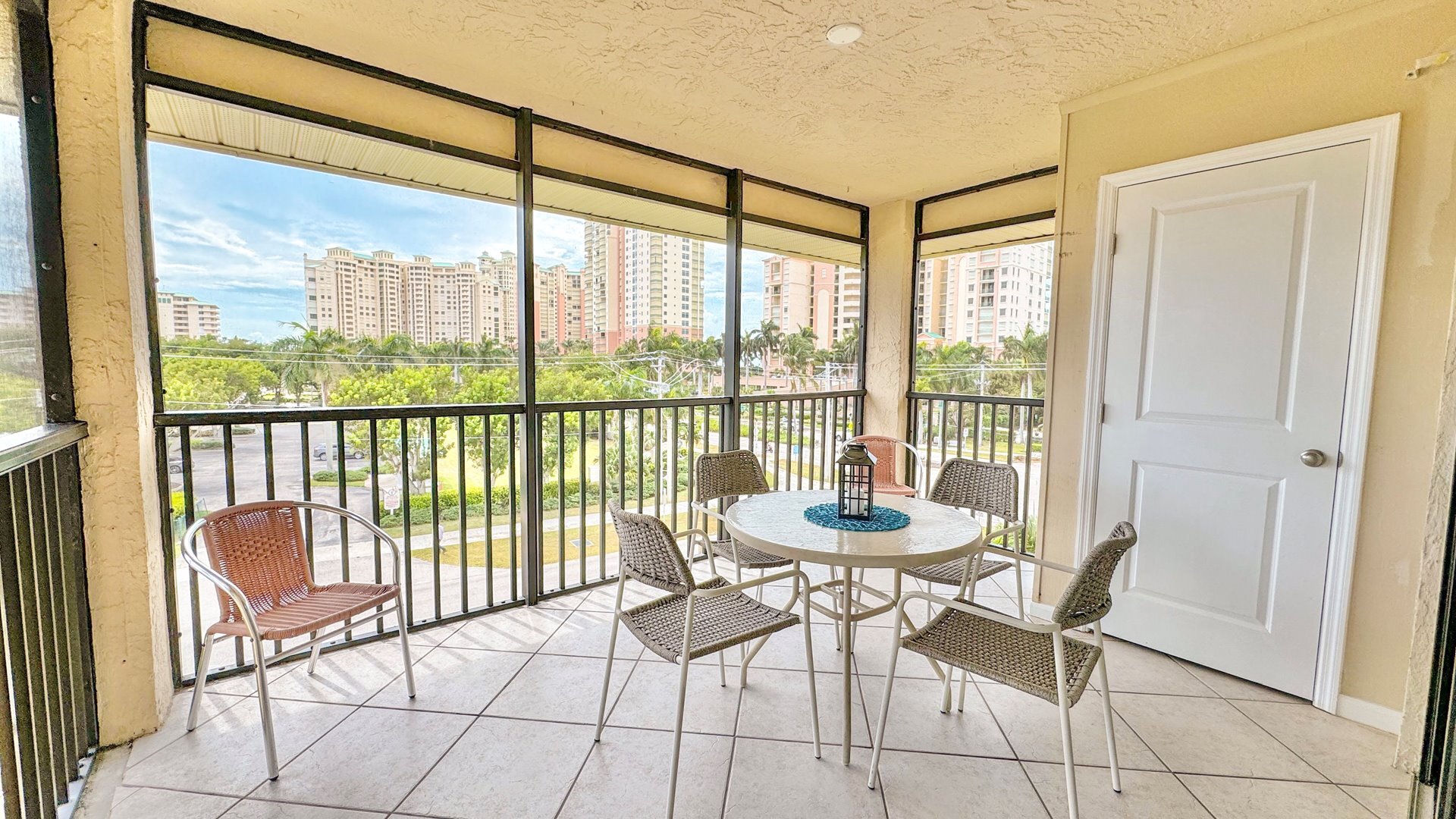 Seaview 403 Weekly Rental in Marco Island, FL