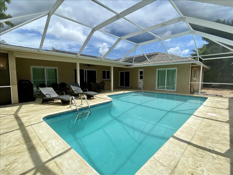 Maple 925 Marco Island