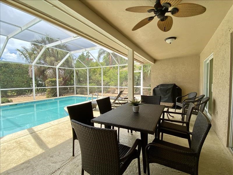 Maple 925 Marco Island
