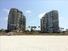 Beach side of the Sandcastle 