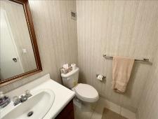 1/2 bathroom