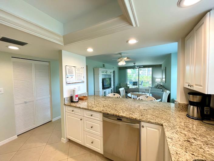 Essex 301N Weekly Rental Marco Island